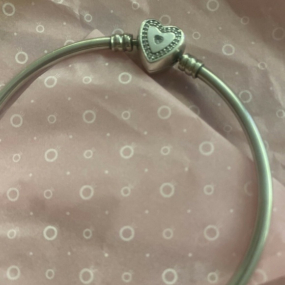 Pandora special edition bangle - Picture 2 of 4
